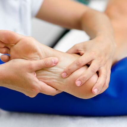 medical-massage-foot-physiotherapy-center 1